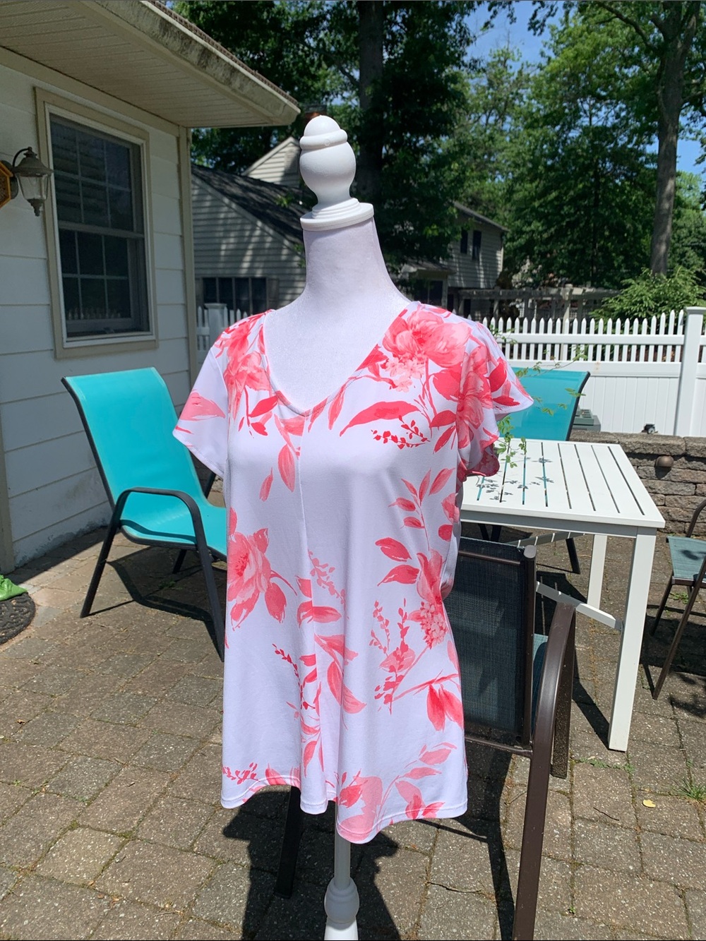 LIZ CLAIBORNE Floral Blouse Top